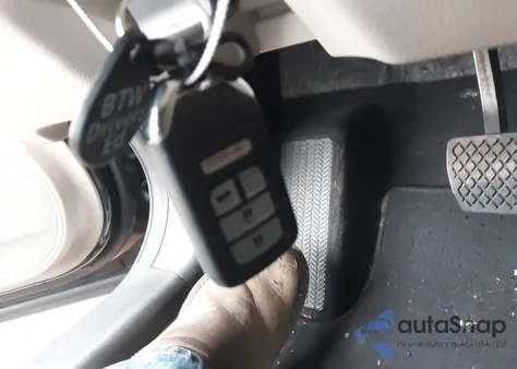 2017 Honda Accord Hybrid Ex-L from USA, damaged, VIN JHMCR6F58HC005447